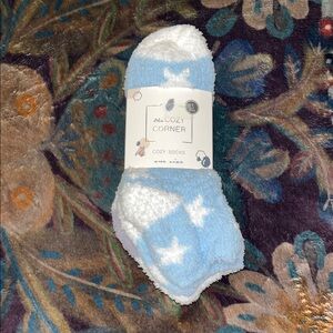 The Cozy Corner 3pk Fuzzy Socks